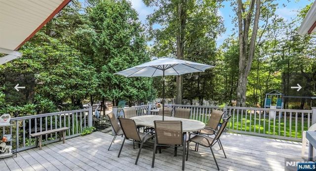 79 5th Street, Park Ridge, NJ 07656