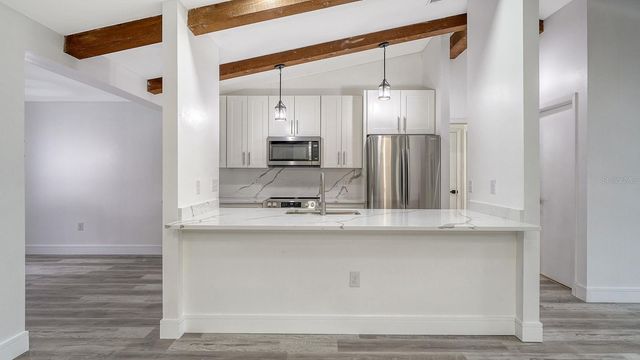 4368 KINGSTON LOOP, Sarasota, FL 34238