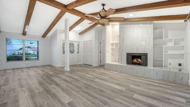 4368 KINGSTON LOOP, Sarasota, FL 34238