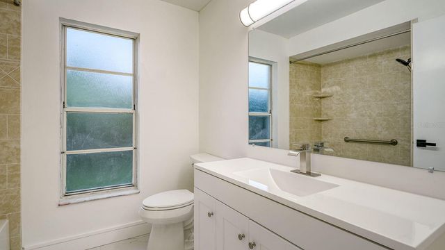 4368 KINGSTON LOOP, Sarasota, FL 34238