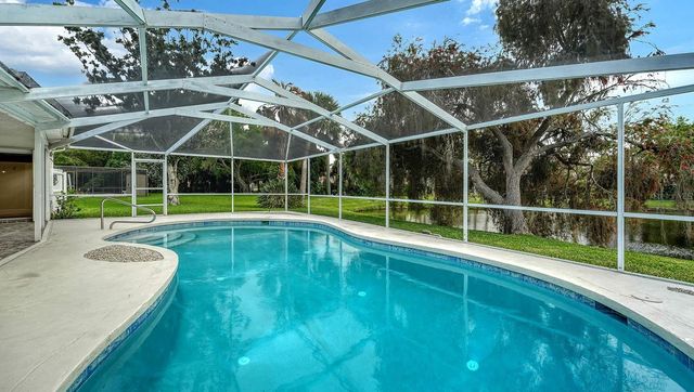 4368 KINGSTON LOOP, Sarasota, FL 34238