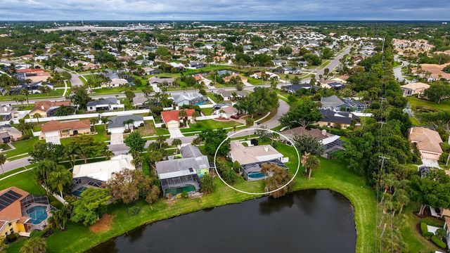 4368 KINGSTON LOOP, Sarasota, FL 34238