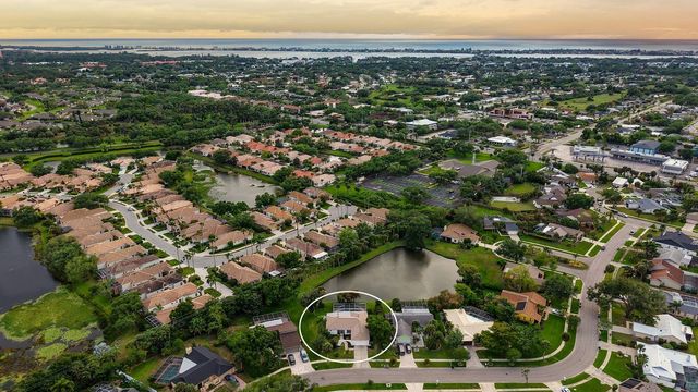 4368 KINGSTON LOOP, Sarasota, FL 34238