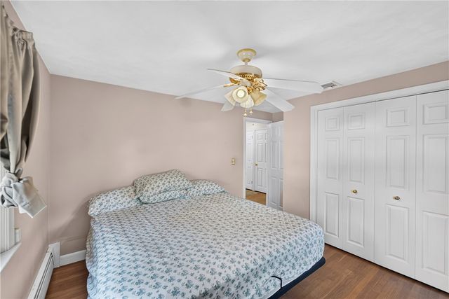 24 Crane Street, Warwick, RI 02889