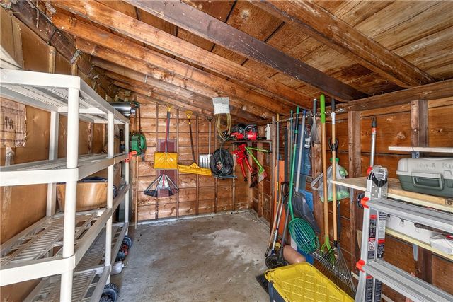 24 Crane Street, Warwick, RI 02889