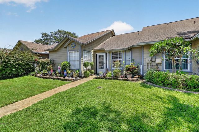 2370 BENTLEY DRIVE, Palm Harbor, FL 34684