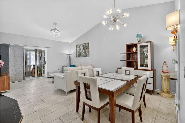 2370 BENTLEY DRIVE, Palm Harbor, FL 34684