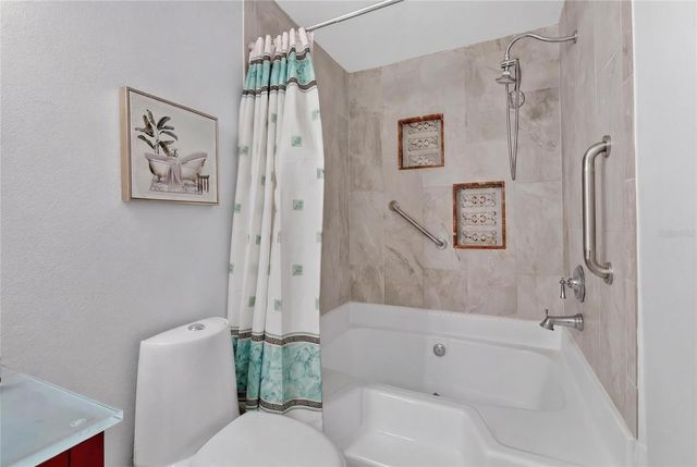 2370 BENTLEY DRIVE, Palm Harbor, FL 34684
