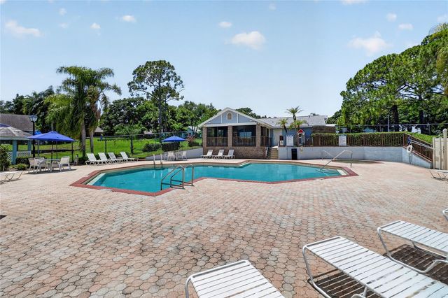 2370 BENTLEY DRIVE, Palm Harbor, FL 34684