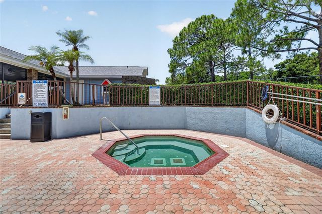2370 BENTLEY DRIVE, Palm Harbor, FL 34684