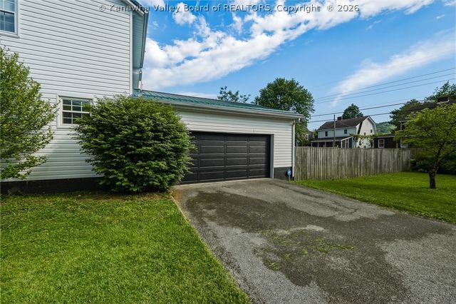 5401 Kanawha Avenue, Charleston, WV 25304