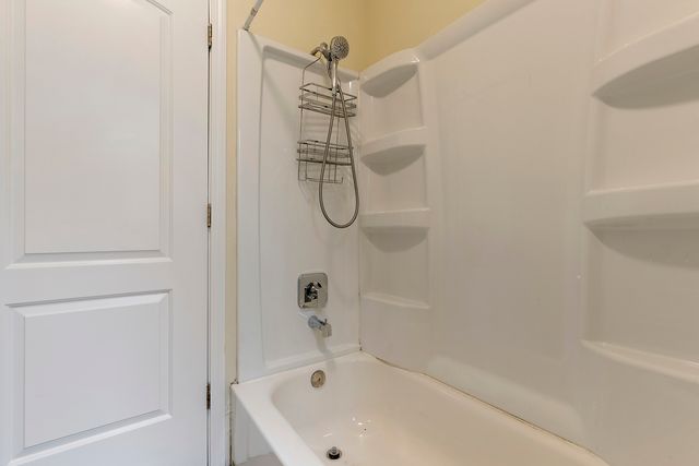 917 S Harlem Avenue, Forest Park, IL 60130