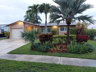 313 SE 4th Terrace, Dania Beach, FL 33004