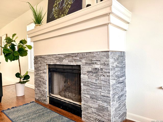 21523 Hyerwood, San Antonio, TX 78259