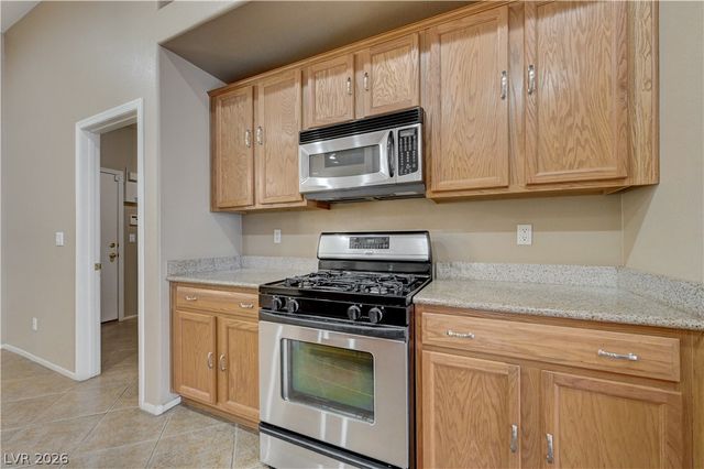 916 Kevin Baker Avenue, North Las Vegas, NV 89086