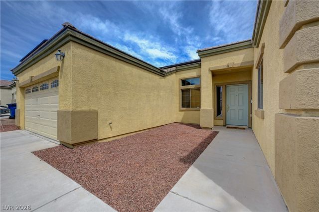 916 Kevin Baker Avenue, North Las Vegas, NV 89086
