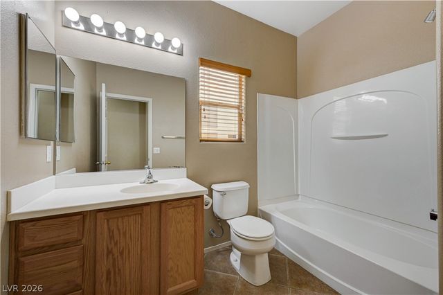 916 Kevin Baker Avenue, North Las Vegas, NV 89086
