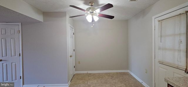 225 NOTTOWAY DR, Stephens City, VA 22655