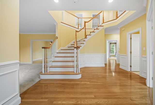 3 Trappers Path, Lakeville, MA 02347