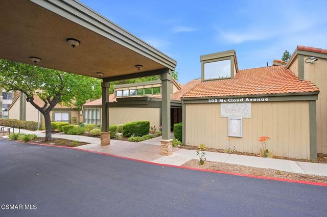 460 Arbor Lane Court 202, Thousand Oaks, CA 91360