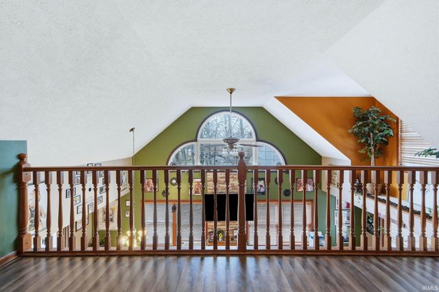 18273 Chickasaw Trail, Culver, IN 46511