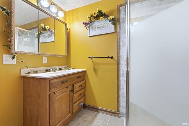 18273 Chickasaw Trail, Culver, IN 46511