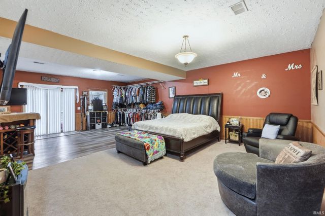 18273 Chickasaw Trail, Culver, IN 46511