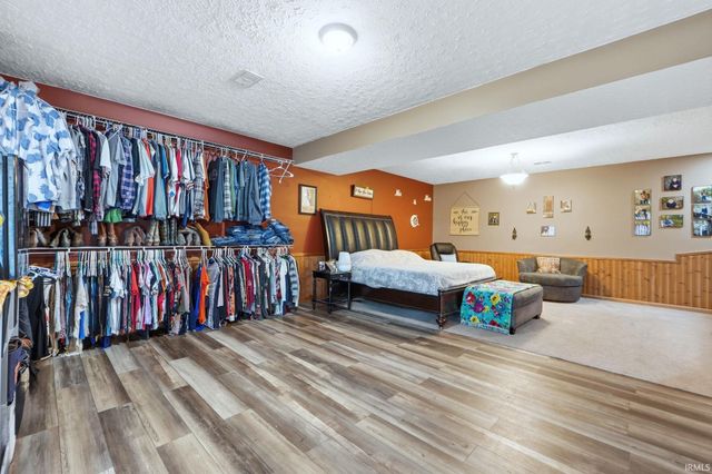 18273 Chickasaw Trail, Culver, IN 46511