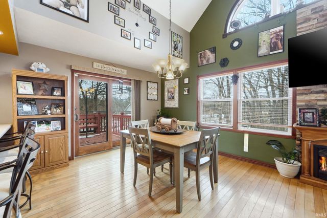 18273 Chickasaw Trail, Culver, IN 46511