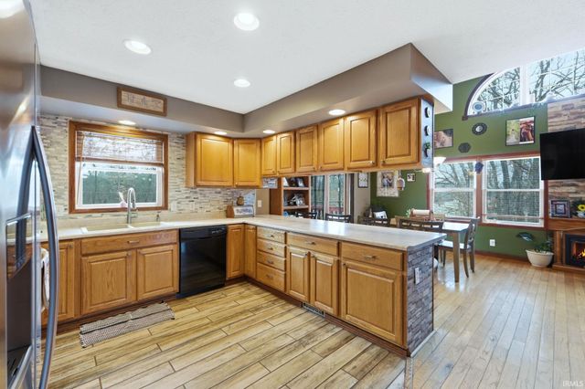 18273 Chickasaw Trail, Culver, IN 46511