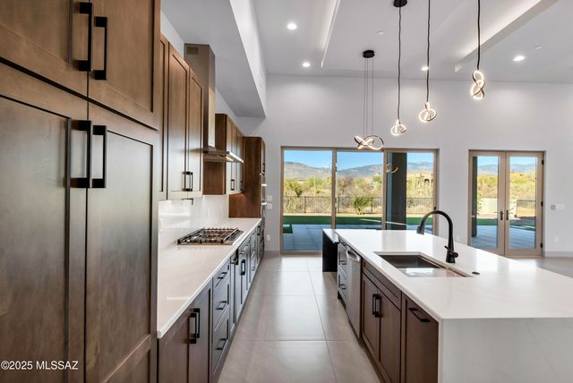 15503 E Hat Creek Ranch Place, Vail, AZ 85641