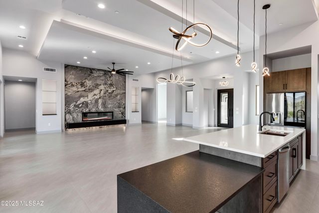 15503 E Hat Creek Ranch Place, Vail, AZ 85641