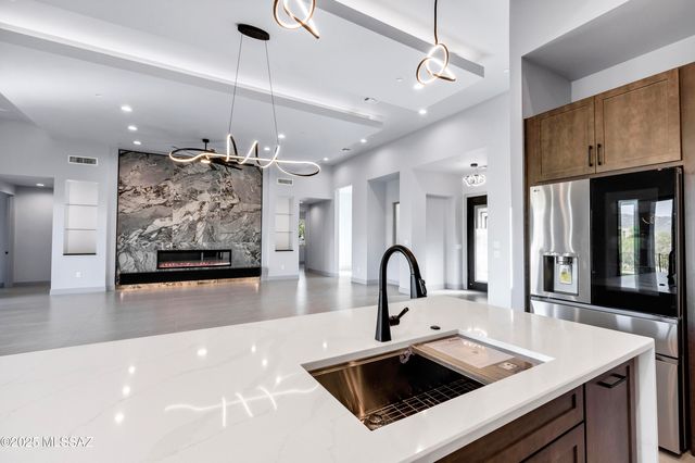 15503 E Hat Creek Ranch Place, Vail, AZ 85641