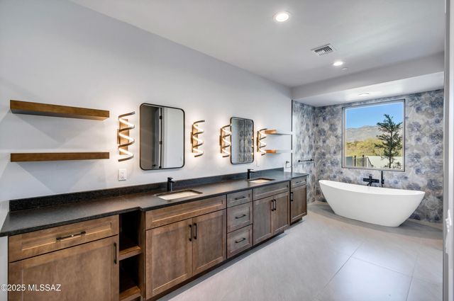 15503 E Hat Creek Ranch Place, Vail, AZ 85641