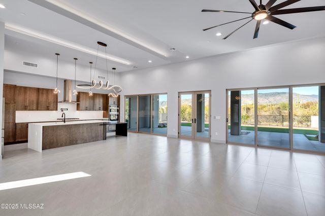 15503 E Hat Creek Ranch Place, Vail, AZ 85641