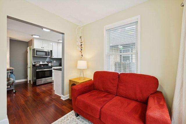 4335 13th Avenue S, Minneapolis, MN 55407