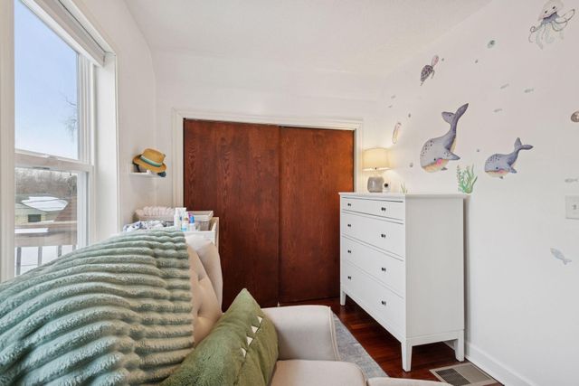 4335 13th Avenue S, Minneapolis, MN 55407