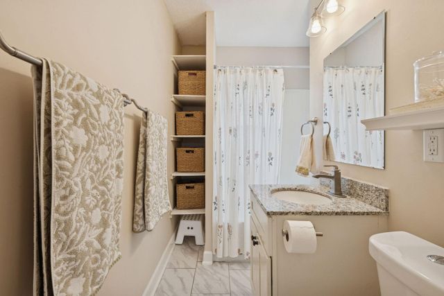 4335 13th Avenue S, Minneapolis, MN 55407