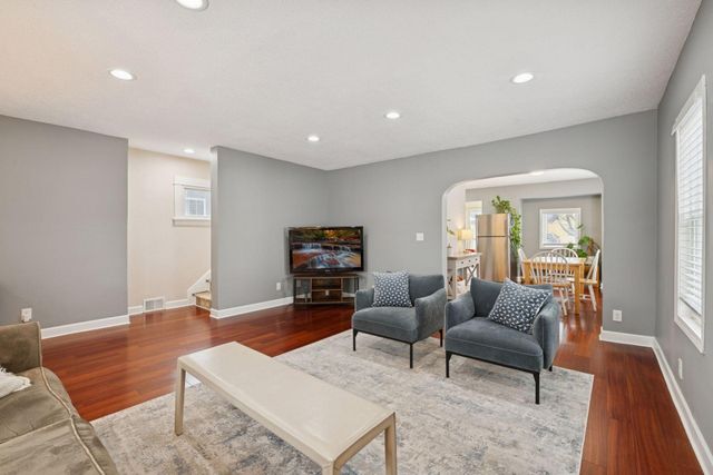 4335 13th Avenue S, Minneapolis, MN 55407