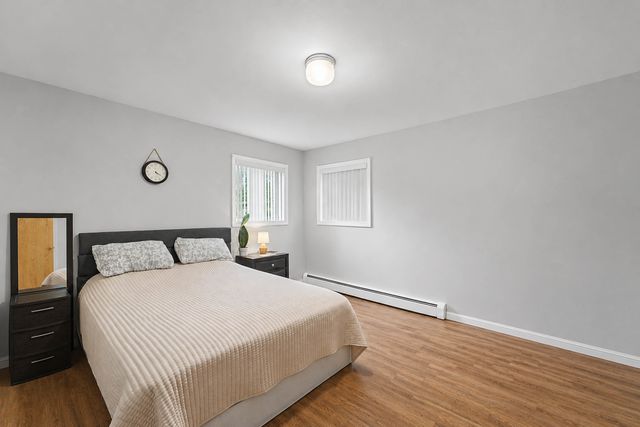 6043 N Northwest Highway 5, Chicago, IL 60631