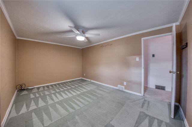 7 CHAPEL DRIVE, Ross Twp, PA 15237