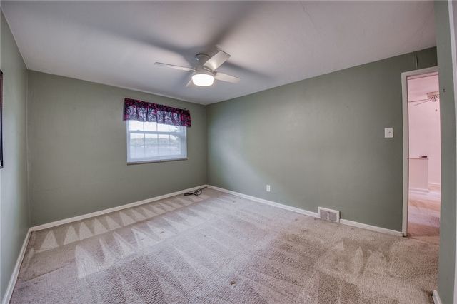 7 CHAPEL DRIVE, Ross Twp, PA 15237