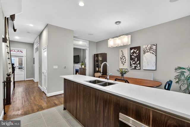 611 MARYLAND AVE NE, Washington, DC 20002