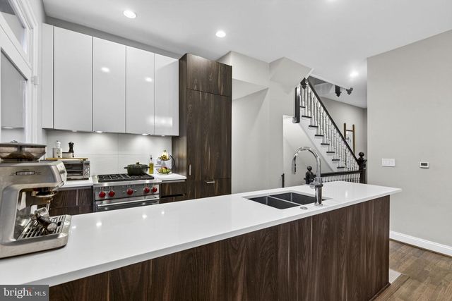 611 MARYLAND AVE NE, Washington, DC 20002