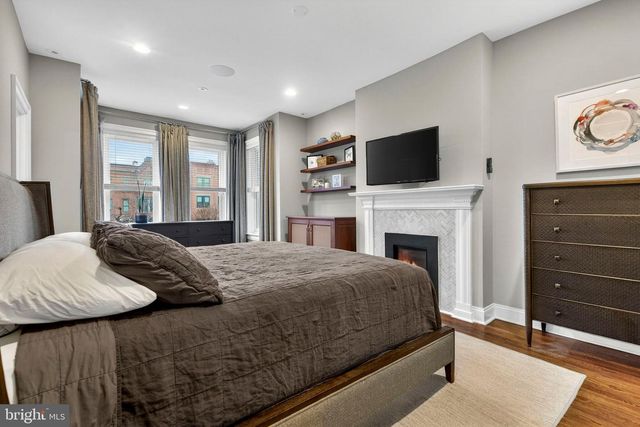 611 MARYLAND AVE NE, Washington, DC 20002