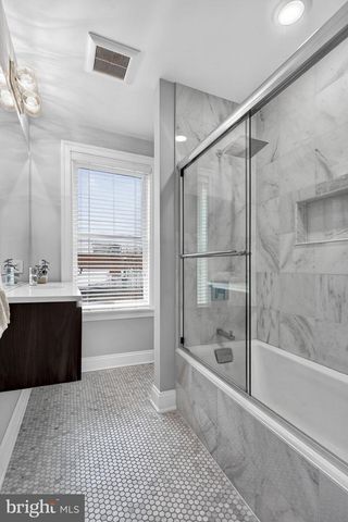 611 MARYLAND AVE NE, Washington, DC 20002