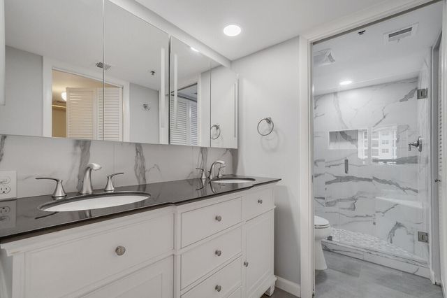 2707 N OCEAN Boulevard D-406, Boca Raton, FL 33431
