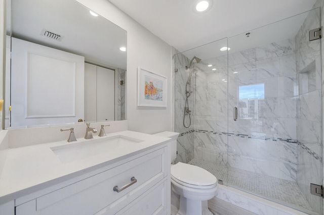 2707 N OCEAN Boulevard D-406, Boca Raton, FL 33431