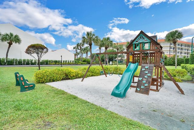 2707 N OCEAN Boulevard D-406, Boca Raton, FL 33431