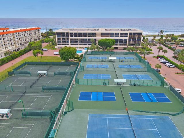 2707 N OCEAN Boulevard D-406, Boca Raton, FL 33431